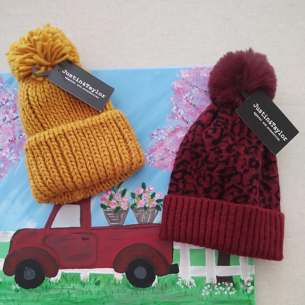 NWt PoM Beanie-Hats~ SeT of 2 Leopard 🐆 🍷Wine & Gold